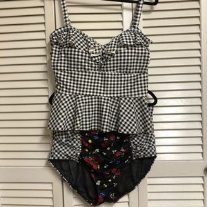 Torrid two piece bathing suit